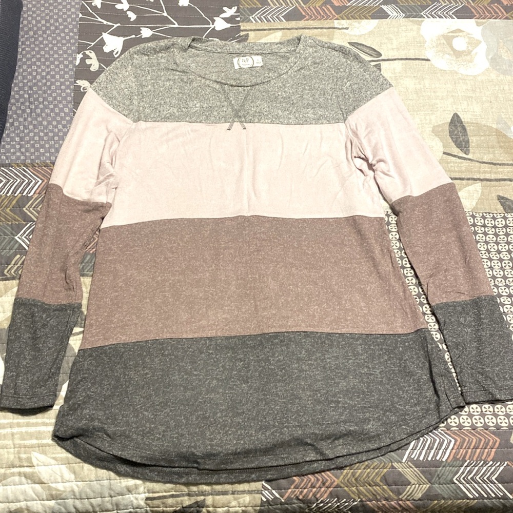 Color Blocked Shirt